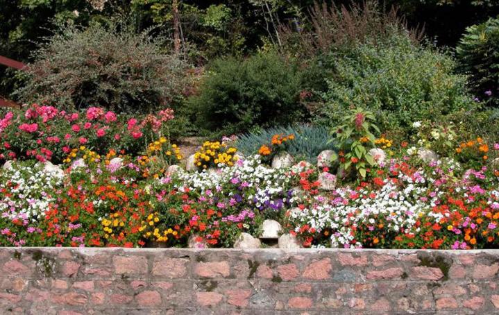 Murs de soutènement végétalisés À l'international