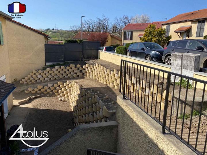 Travaux de Atalus double pour murs anti-bruit À l'international