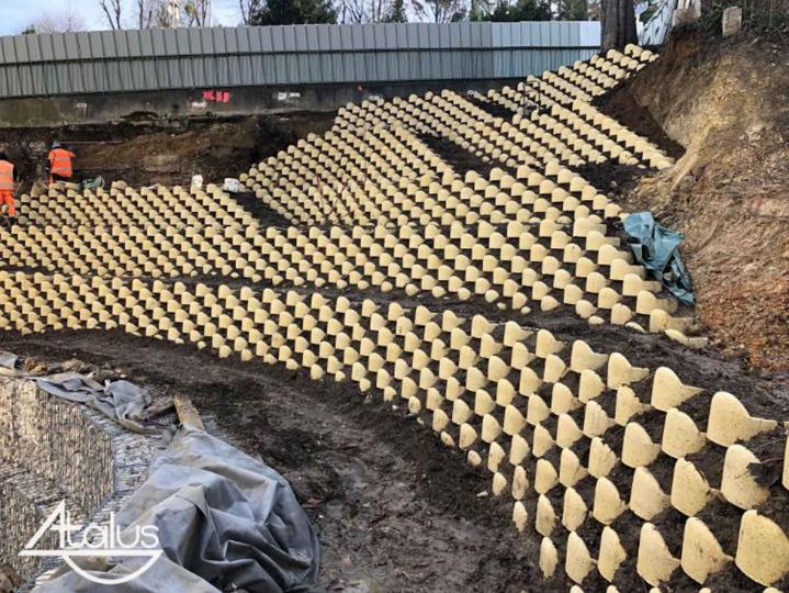 Travaux de murs de soutènement végétalisés À l'international