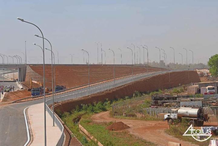 Atalus double pour murs anti-bruit À l'international