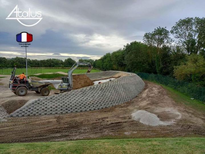 Atalus double pour murs anti-bruit À l'international