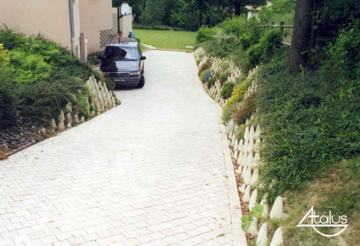 Atalus double pour murs anti-bruit À l'international